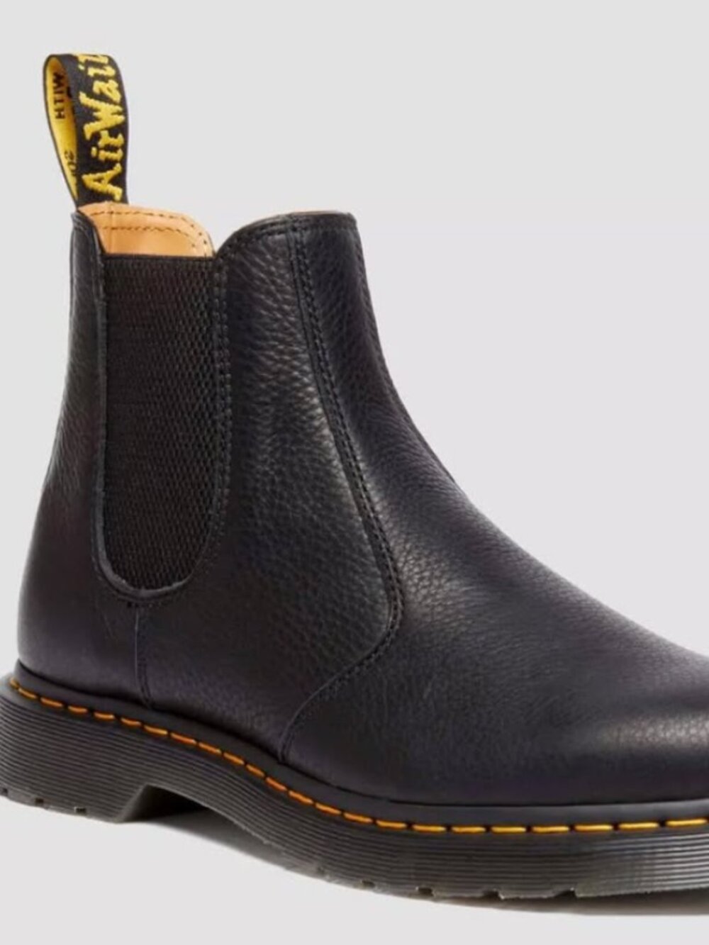 Dr. Martens 2976 Chelsea Boot - Men's US 8